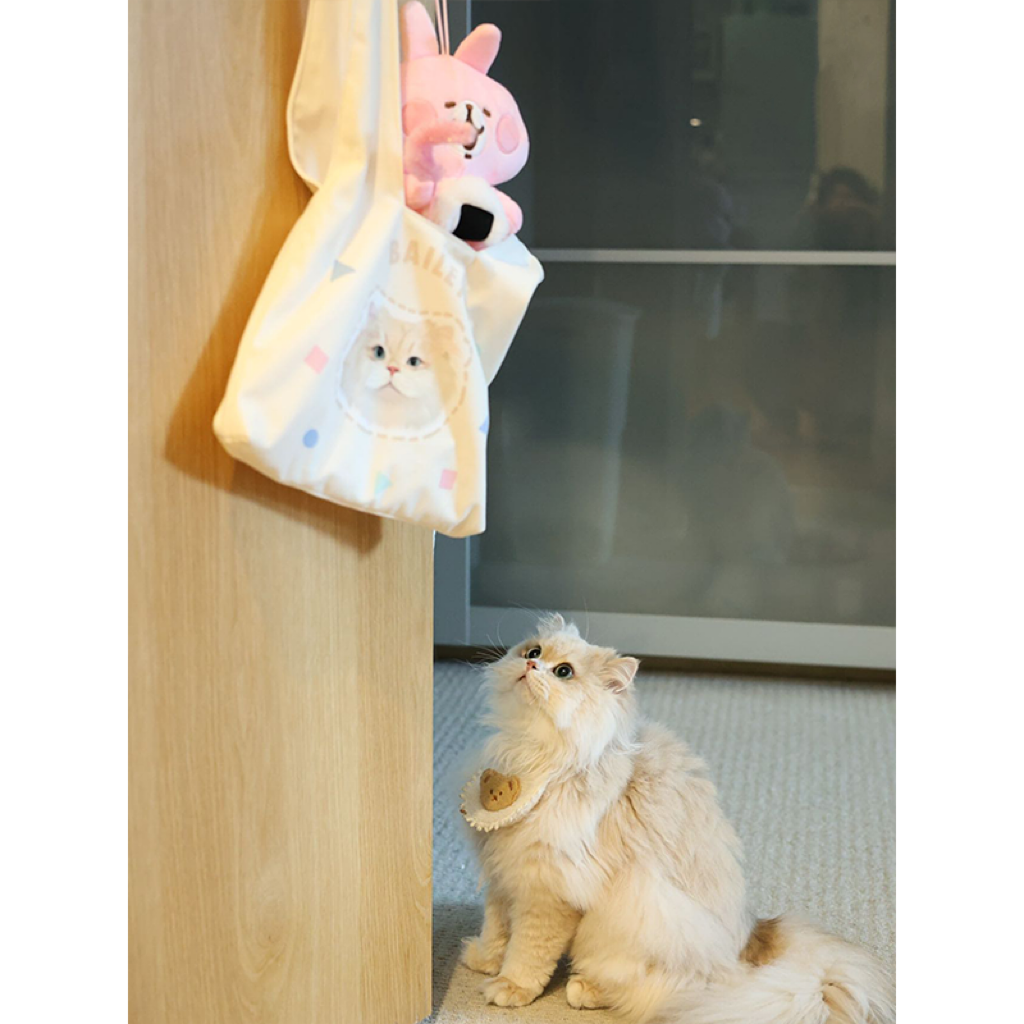 Mewlymade Pet Custom Wrist Bag
